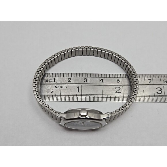 Timex Cavatina Silver Tone Oval Womens Quartz Watch Stretch Band New Battery - Picture 10 of 11